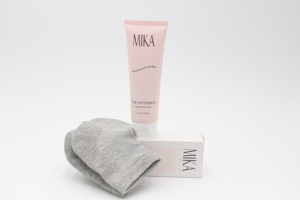 moisturizer for feet lotion for cracked feet with moisturizing heel socks