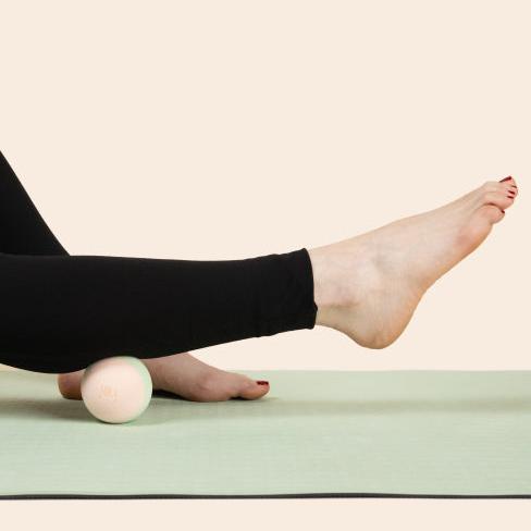 tennis message ball for hamstrings